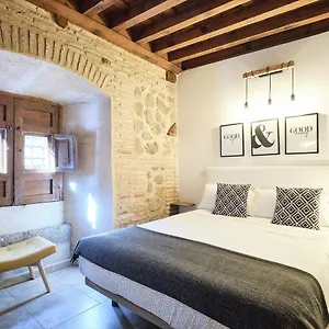 La Casa Del Lirón By Ap Toledo